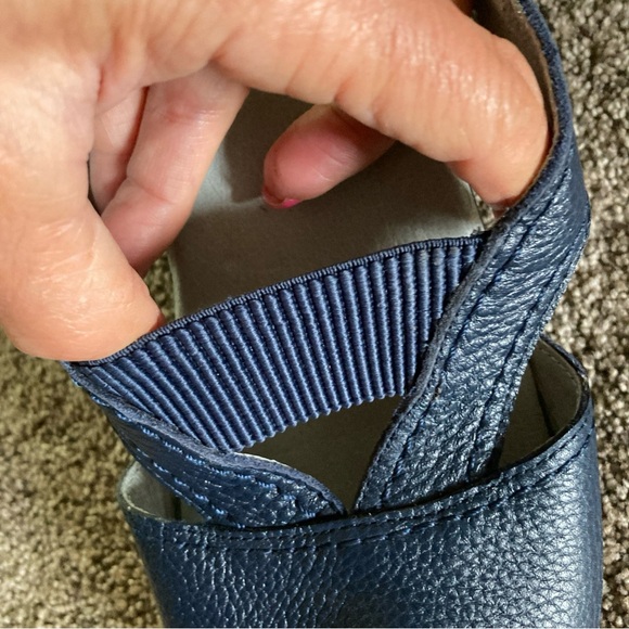 DAVID TATE WOMEN'S SANDALS SIZE 9 NAVY BLUE LEATHER COMFORT HOOK N LOOP CLOSURE - Picture 6 of 6